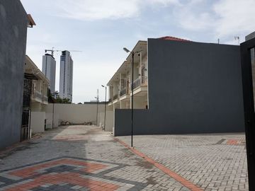 Jual rumah di sidosermo PDK, surabaya