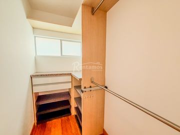 casa en arriendo en loma del atravesado. Cod A777291