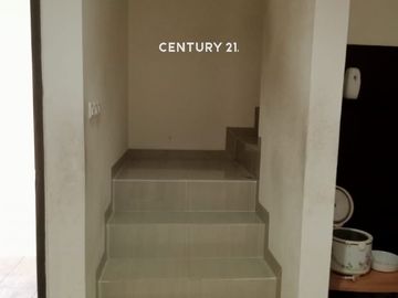 Rumah Bagus 2 Lantai Di Pondok Karya OF 7095