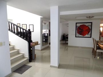 casa en venta en ciudad jardín. Cod V91001