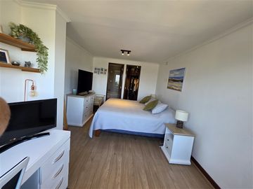 Departamento duplex en venta de 3 dormitorios en Las Condes