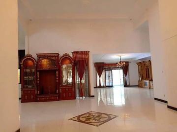 Rumah Mewah Dekat Soekarno Hatta, Samsat, Carrefour & UNINUS
