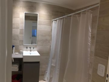 Departamento dos ambientes con cochera venta Recoleta