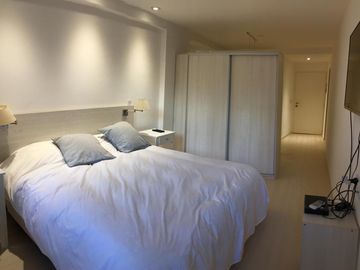 Departamento dos ambientes con cochera venta Recoleta