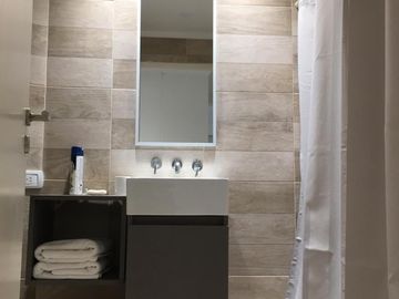 Departamento dos ambientes con cochera venta Recoleta