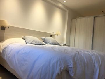 Departamento dos ambientes con cochera venta Recoleta