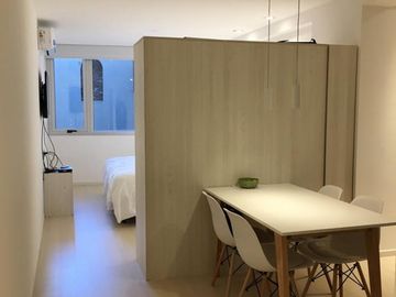 Departamento dos ambientes con cochera venta Recoleta
