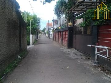 RUMAH SECOND MULTIFUNGSI LOKASI STRATEGIZ DALAM KOMPLEK PERUMAHAN CIBOLERANG BANDUNG | KOMALAN