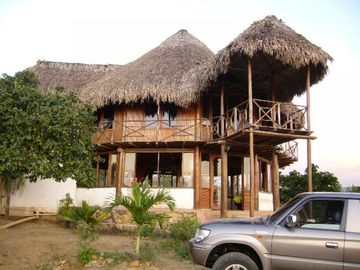 casalote en venta en playa abello. Cod V13539