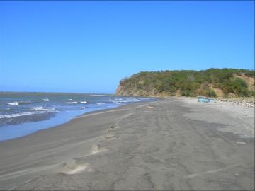 casalote en venta en playa abello. Cod V13539