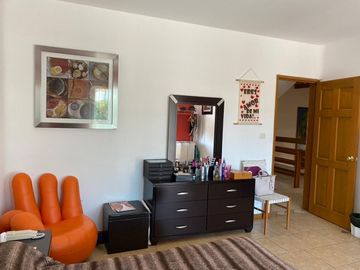 CASA EN VENTA EN LOMAS DE LAS AMERICAS SUR, MORELIA
