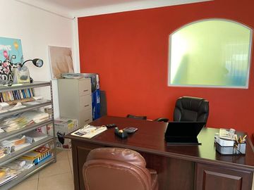CASA EN VENTA EN LOMAS DE LAS AMERICAS SUR, MORELIA