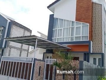 Rumah 2 Lantai Murah dijual di Malang dekat Sekolah Bani Hasyim | 0