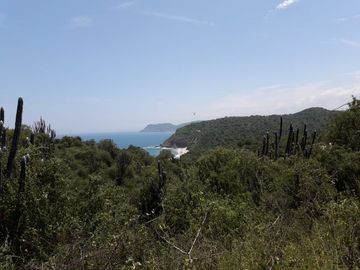 Se Vende Terreno para Desarrollar Cerca del Mar en Salango