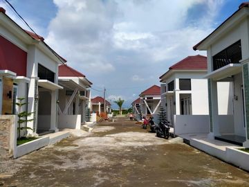 400Jtan Rumah Baru Type 42/70 di Jomboran Klaten!