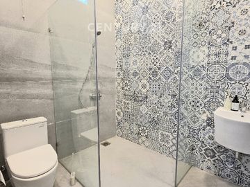 Rumah Siap Huni Lokasi Prestisius Menteng Inti Jakarta Pusat