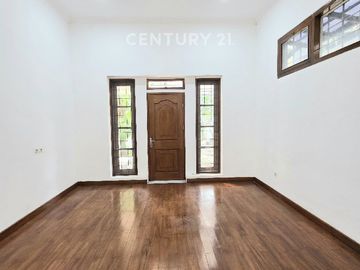Rumah Siap Huni Lokasi Prestisius Menteng Inti Jakarta Pusat