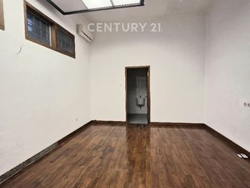 Rumah Siap Huni Lokasi Prestisius Menteng Inti Jakarta Pusat