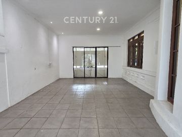 Rumah Siap Huni Lokasi Prestisius Menteng Inti Jakarta Pusat