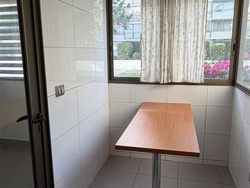 Lindo dpto en venta: amplio, refaccionado y patio privado