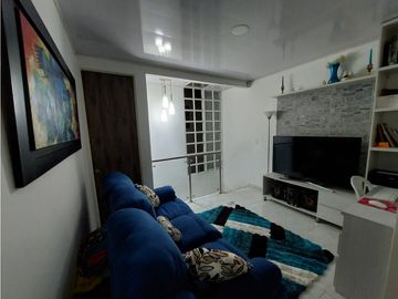 HERMOSA CASA A LA VENTA A EL OCCIDENTE DE LA CUIDAD DE ARMENIA Q