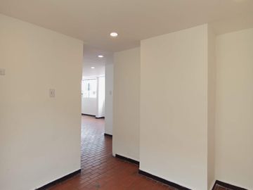 apartamento en venta en Álamos. Cod V118346