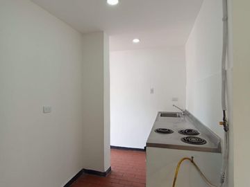 apartamento en venta en Álamos. Cod V118346
