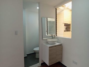 apartamento en venta en Álamos. Cod V118346