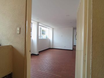 apartamento en venta en Álamos. Cod V118346