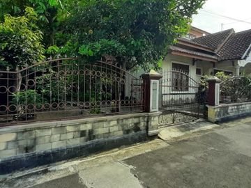 Rumah Siap Huni Megah Luas Di Bareng Lor