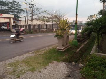 Dijual Cepat Rumah Beserta Tanah Pekarangannya Di Salatiga