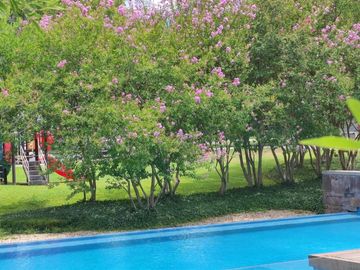 Hermosa casa nueva en zona Carretera Nacional Fracc. Privado