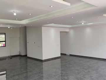 Hermosa casa nueva en zona Carretera Nacional Fracc. Privado