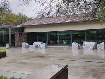 Hermosa casa nueva en zona Carretera Nacional Fracc. Privado