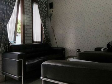 semi furnished nego sampai habis di arcamanik