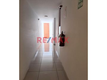 🏡 ¡¡Gran Oportunidad de Inversión o vivienda!!

Venta de Departamento en Surco ,con Cochera y Depósito.
Este hermoso departamento lo tiene todo: se