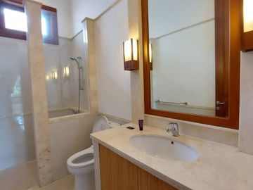 DIJUAL RUMAH BAGUS di Jl KEMANG DALAM, JAKSEL