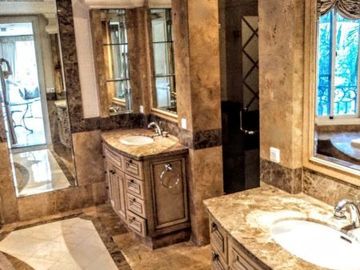 For Rent Luxury American Classic-Style House with Golf View