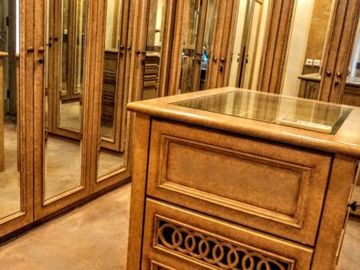 For Rent Luxury American Classic-Style House with Golf View