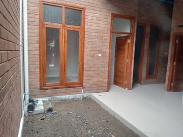 RUMAH ETNIK TERMURAH 500 METER DARI CANDI PRAMBANAN