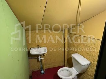 Local Comercial 42m2 - Galería La Araucaria, Centro Chillán.