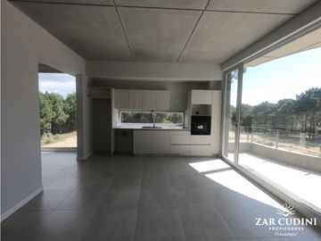 DEPARTAMENTO A ESTRENAR 3 AMBIENTES MAR Y BOSQUE