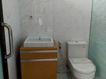 villa + PRIVATE POOL di cileunyi bandung