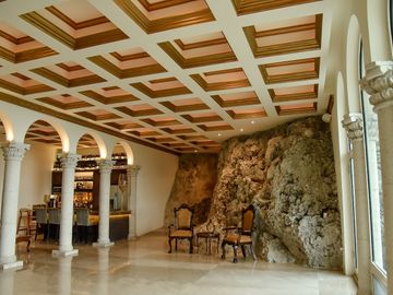 Venta Lujosa Residencia en Colinas San Angel, San Pedro Garza Garcia, Nuevo Leon