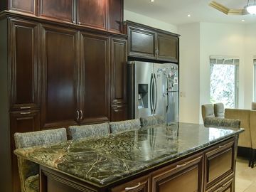 Venta Lujosa Residencia en Colinas San Angel, San Pedro Garza Garcia, Nuevo Leon