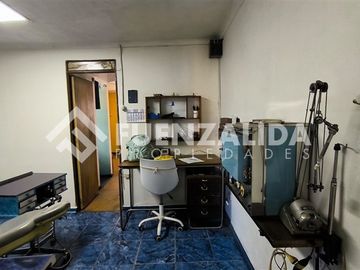 Casa en venta de 2 dorm. en Quinta Normal
