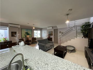 Se vende casa en Costa Verde