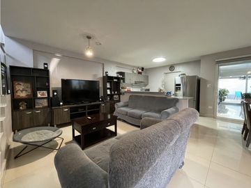 Se vende casa en Costa Verde
