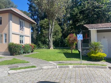 i3 vende casa en conocoto