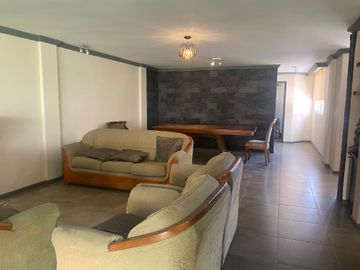i3 vende casa en conocoto